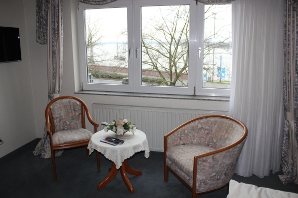 Zum Vater Rhein Hotel & Restaurant